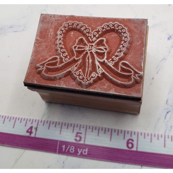 Bow & Lace Love Heart Wood Mounted Rubber Crafting Stamp - Picture 6 of 7